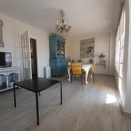 Sun And Chic Apartment Málaga